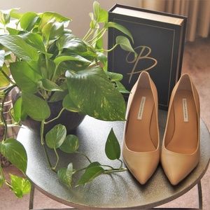 Diane Von Furstenberg Nude Pump 9.5 Org. $298.00